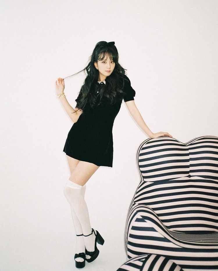 Jisoo BLACKPINK (instagram.com/sooyaaa__)