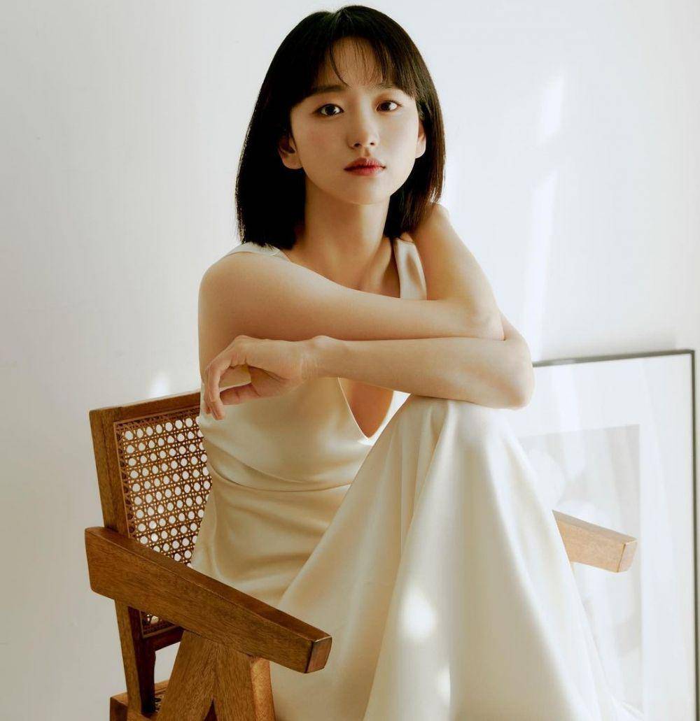 Won Jin Ah (instagram.com/ j0i3n2a9)