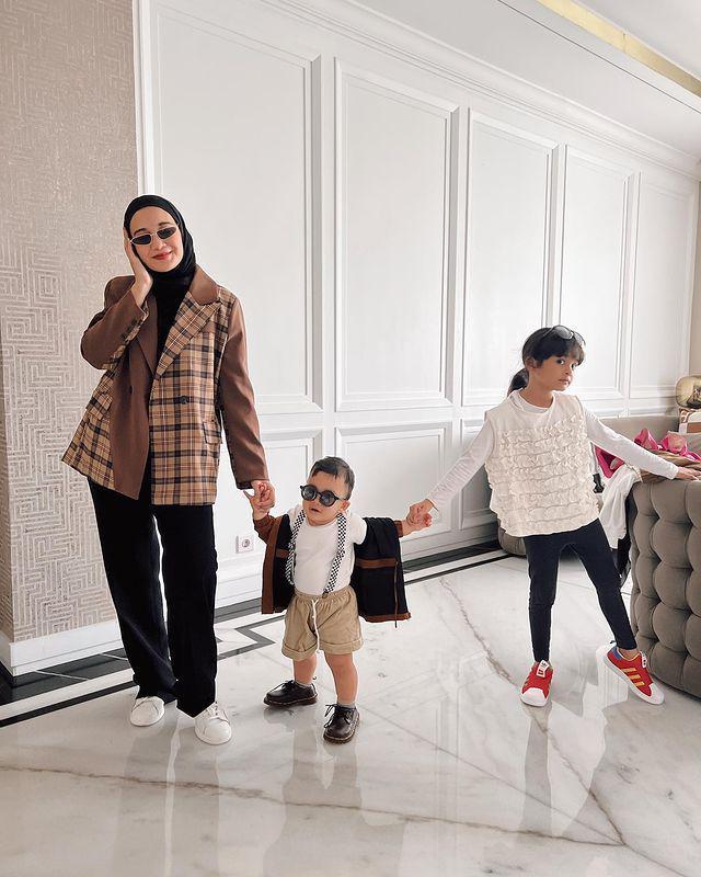 Hawwa bersama Ukkasya dan Zaskia Sungkar (instagram.com/zaskiasungkar15)