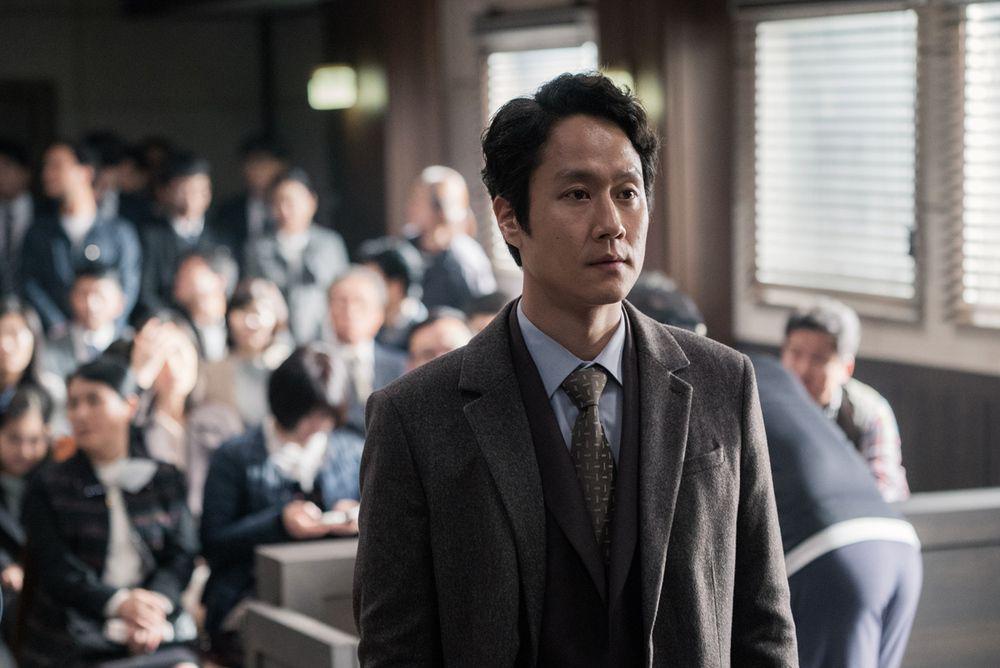 10 Film Korea Terbaik yang Dibintangi Pemeran Drama A Model Family