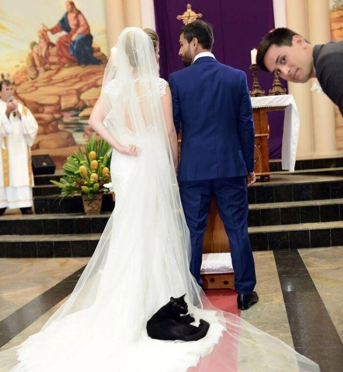 momen tak terduga di pernikahan (facebook.com/Wagner Breciane)