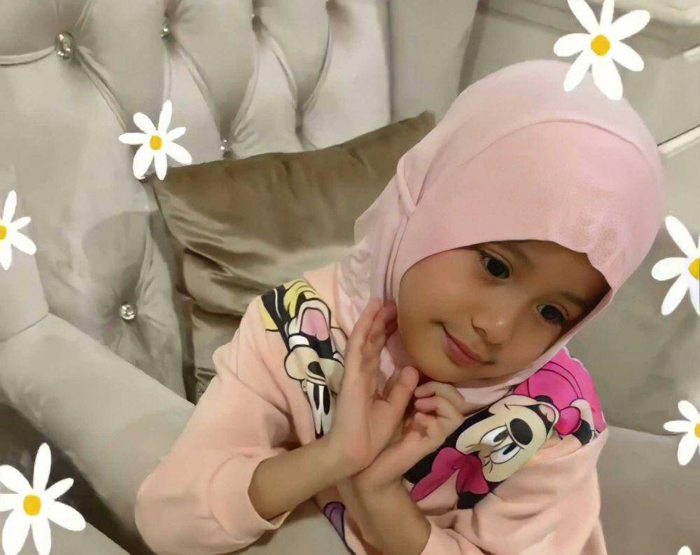 potret Qiandra saat berhijab (instagram.com/ryana_dea)