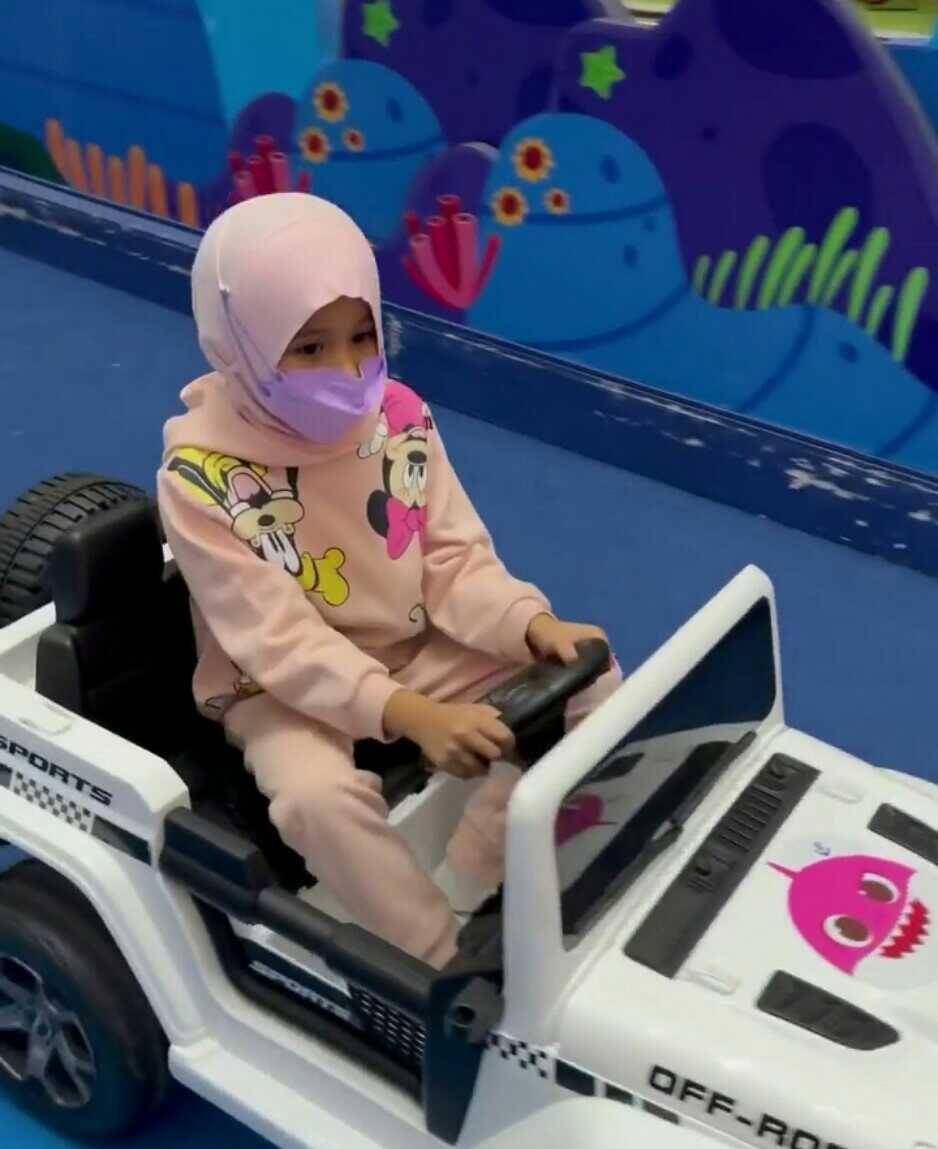 potret Qiandra saat berhijab (instagram.com/ryana_dea)