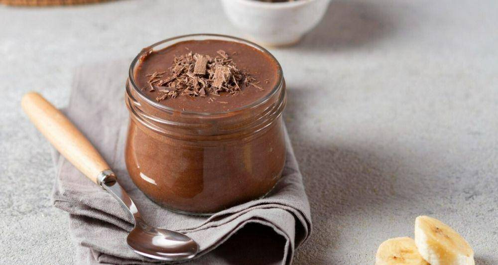 ilustrasi puding kopi alpukat (freepik.com/freepik)