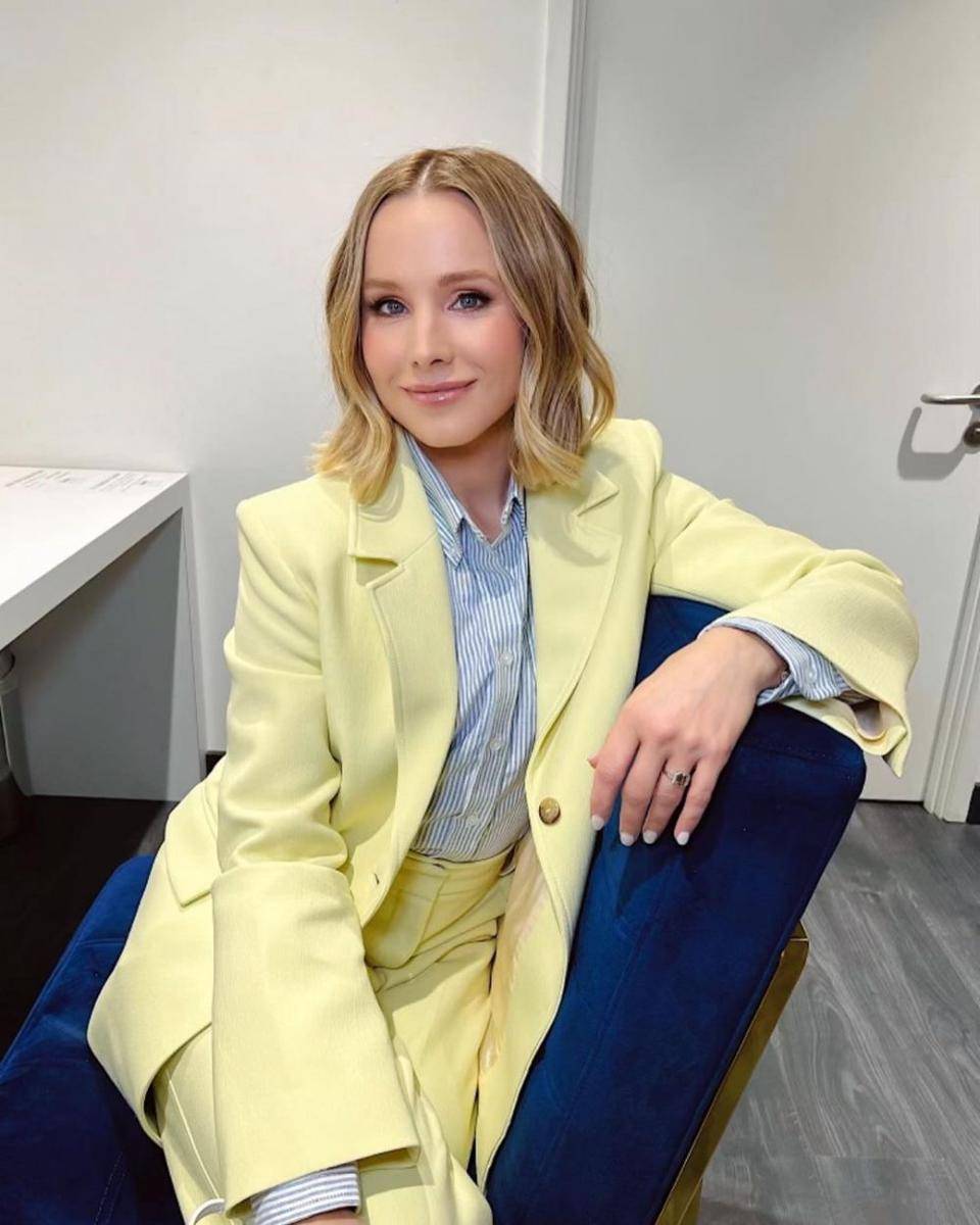 Kristen Bell (instagram.com/kristenanniebell)