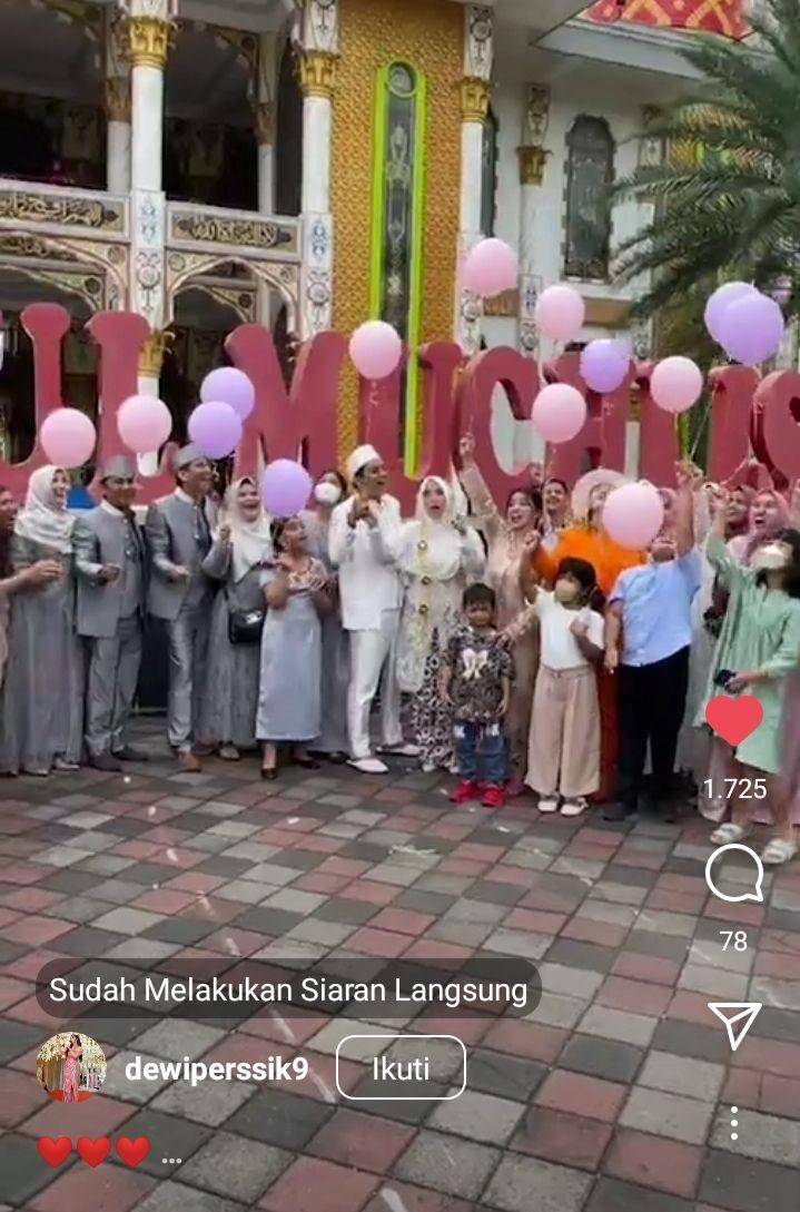 potret pernikahan Lebby dan Aldhy (instagram.com/dewiperssik8)