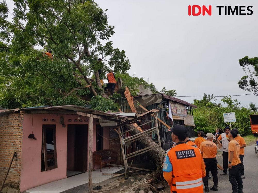 Puluhan Rumah di Kota Binjai Rusak Diterpa Puting Beliung