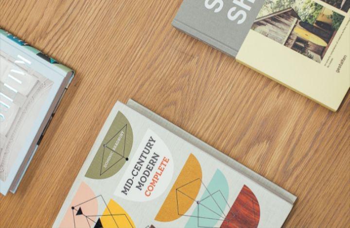 ilustrasi cover buku (pexels.com/Rachel Claire)