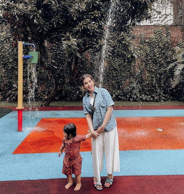 Maryam Eliza Khair Assegaf dan Tasya Farasya (instagram.com/tasyafarasya)