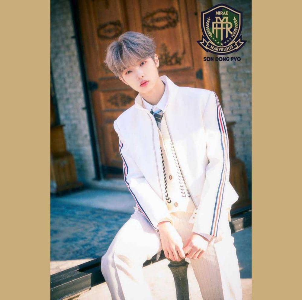 Dongpyo MIRAE (instagram.com/official__mirae)