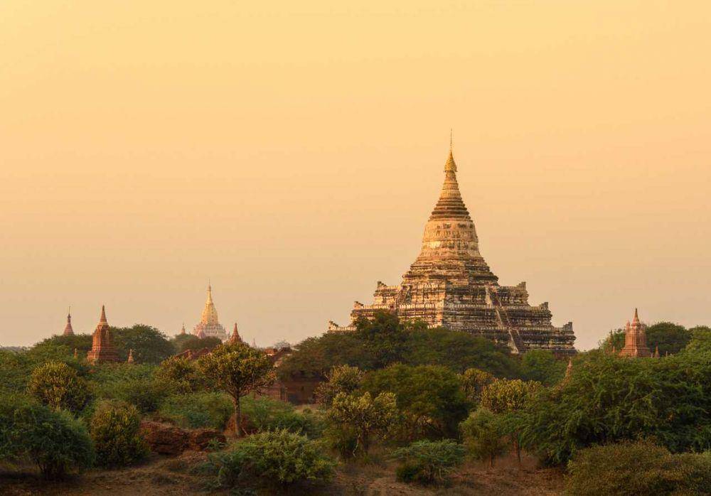 ilustrasi foto kota di negara Myanmar (pexels/Munzir)
