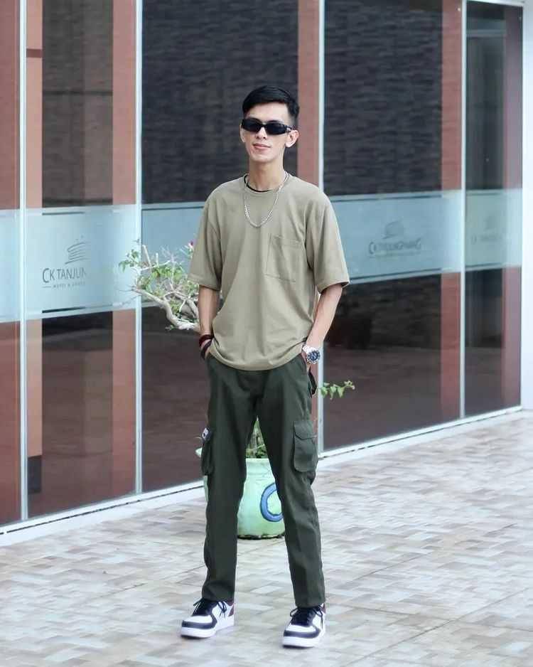 ilustrasi outfit cowo (instagram.com/outfitcowokindo)