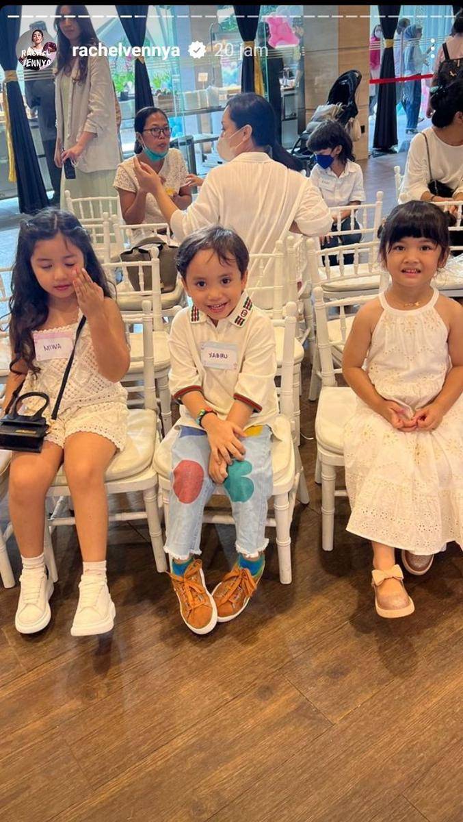 potret anak seleb di ultah anak Tasya Farasya (instagram.com/rachelvennya)