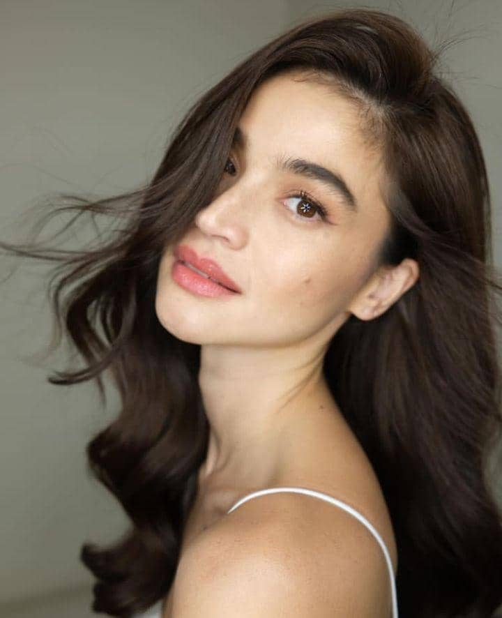 Anne Curtis (instagram.com/annecurtissmith)