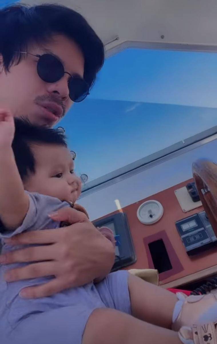 Ameena dan papa Atta (instagram.com/attahalilintar)