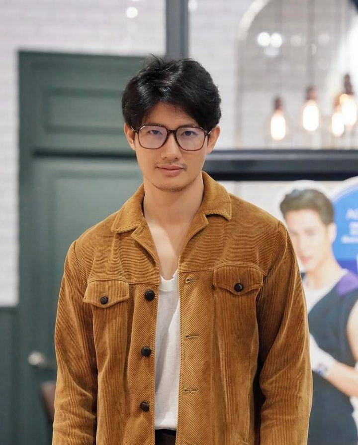 Pae Arak (instagram.com/paearak)
