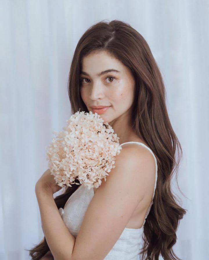 Anne Curtis (instagram.com/annecurtissmith)