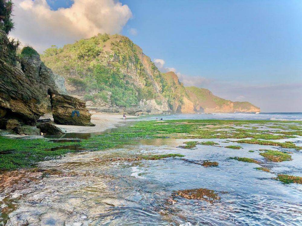 potret Pantai Seruni (instagram.com/Galihfamallina)