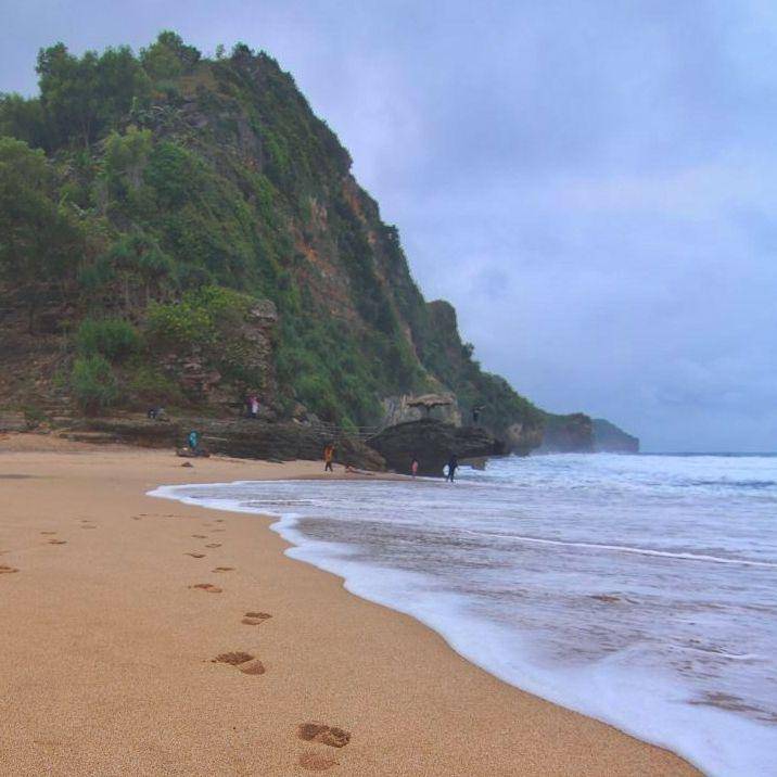 potret Pantai Seruni ( instagram.com/ yusroniahmad)