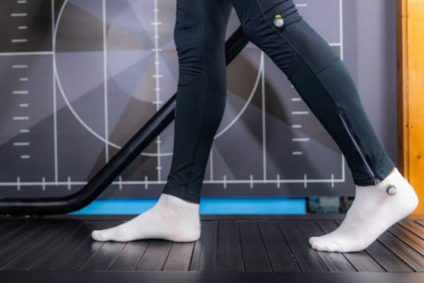 Perbedaan treadmill manual dan elektrik berdasarkan perawatan (canva.com)