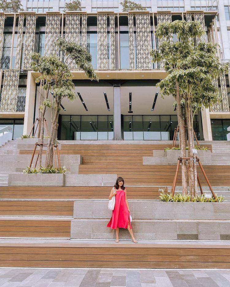 daya tarik Sarinah Mall (instagram.com/vanissakaris)