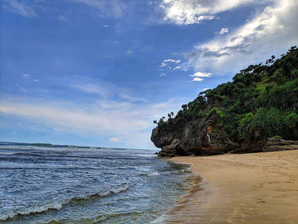 potret Pantai Seruni (instagram.com/Kisahfotoblog)