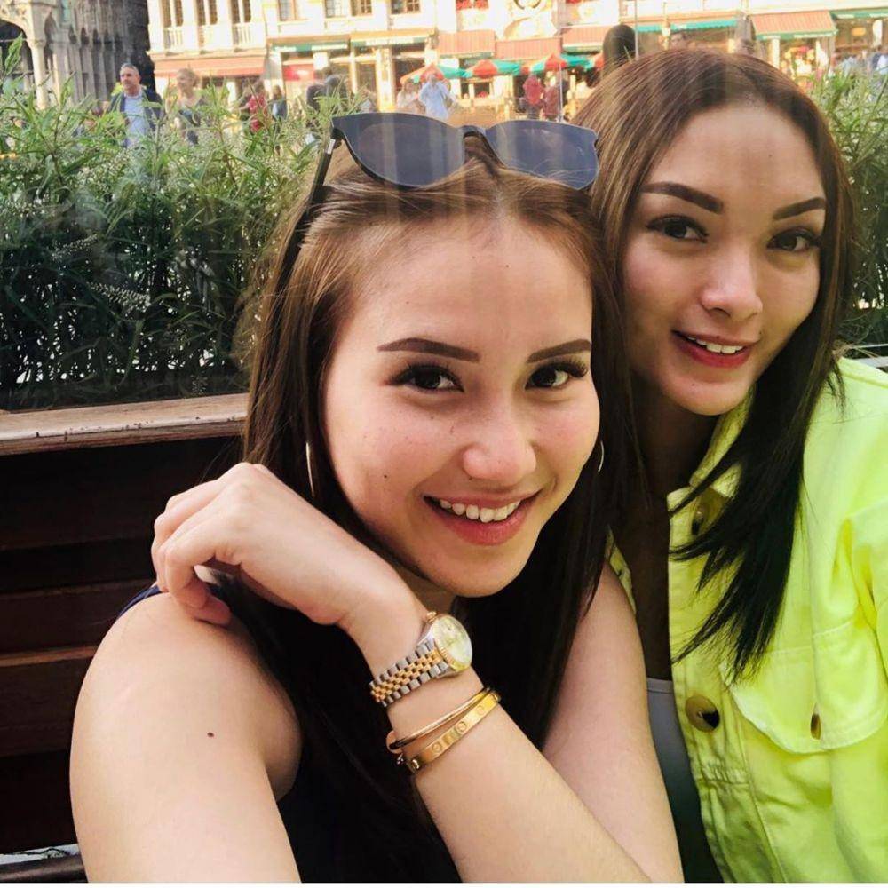 potret persahabatan Ayu Ting Ting dan Zaskia Gotik (instagram.com/zaskia_gotix)