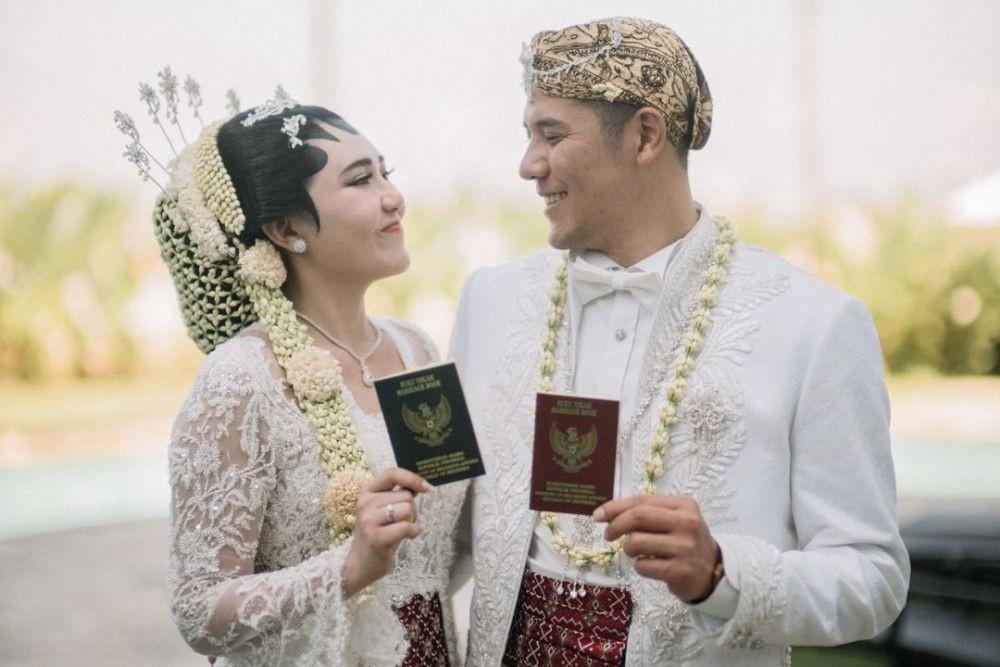 10 Artis yang Buat Lagu Duet untuk Pernikahannya, Terbaru Via Vallen