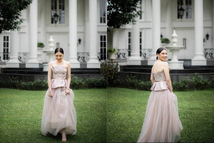 inspirasi wedding dress ala Adrian Gan (@reynardkarmanphoto via instagram.com/adrianganworld)