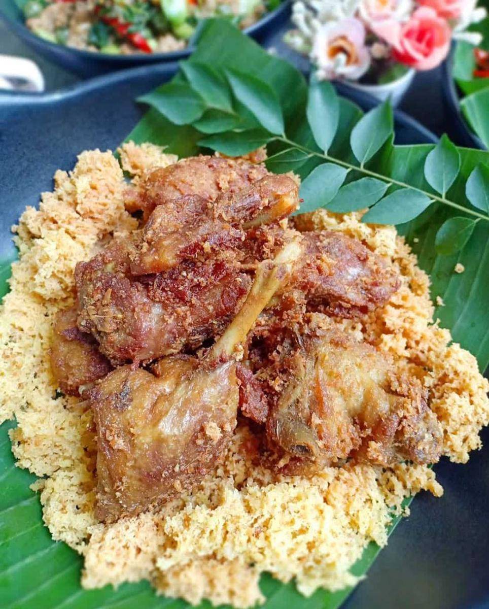 Bebek goreng kremes (instagram.com/dyah_luvkitchen)
