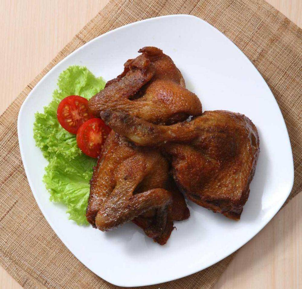 Bebek goreng ketumbar (instagram.com/sajiansedap)