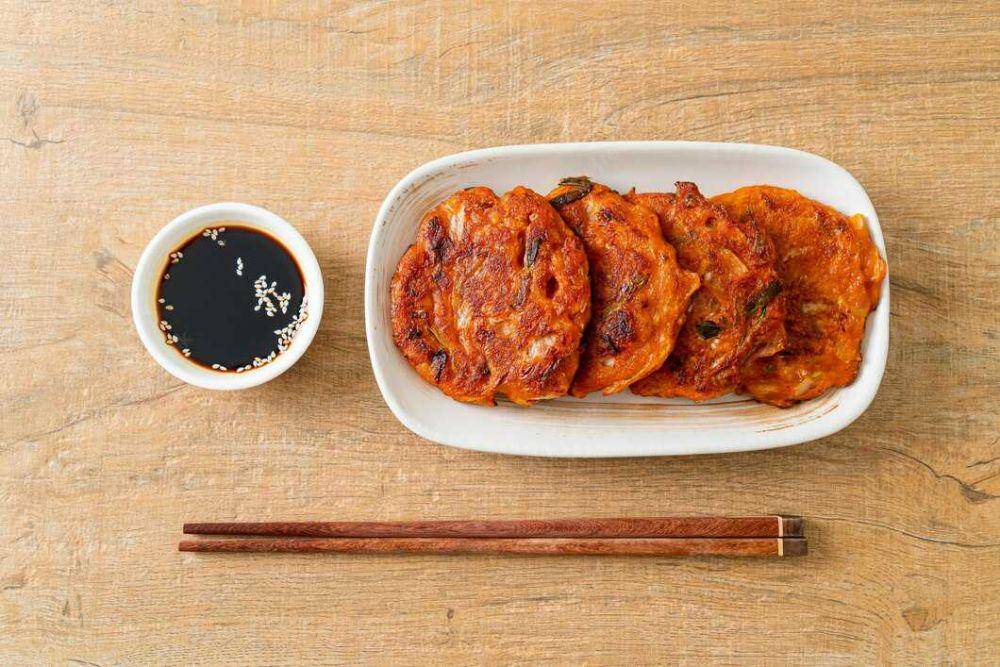 kimchijeon (freepik.com/topntp26)