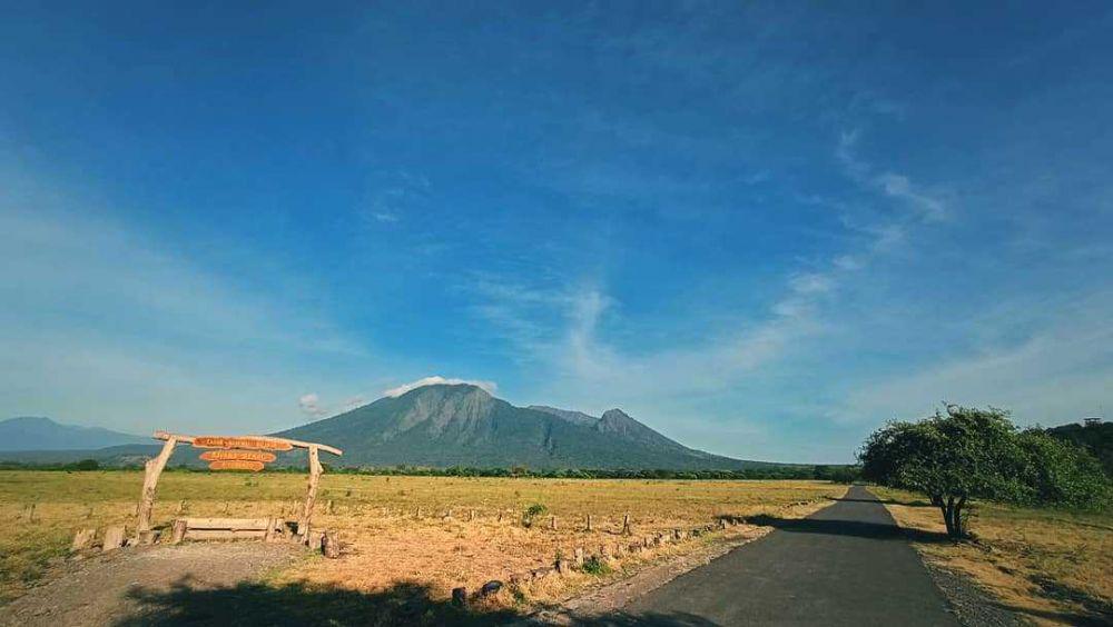 Taman Nasional Baluran (instagram.com/btn_baluran)