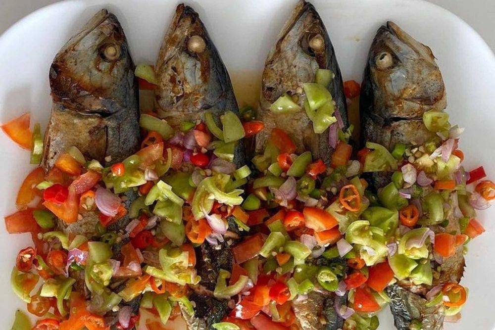 ikan kembung sambal colo-colo (instagram.com/aditya296)