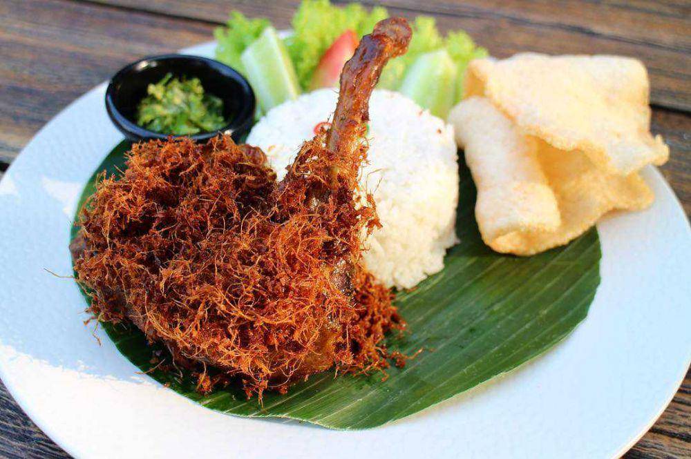 Bebek goreng lengkuas (instagram.com/dian.journal)