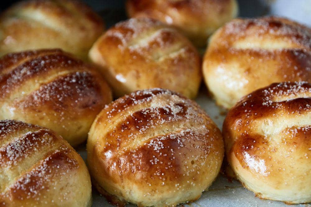 Cara Membuat Mochi Ubi Isi Keju, Lumernya Gak Nahan!