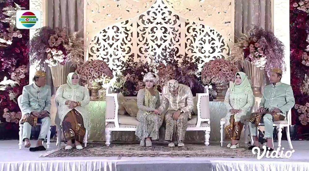 adu gaya Via Valen vs. Mella Rosa (doc.vidio.com/Indosiar)
