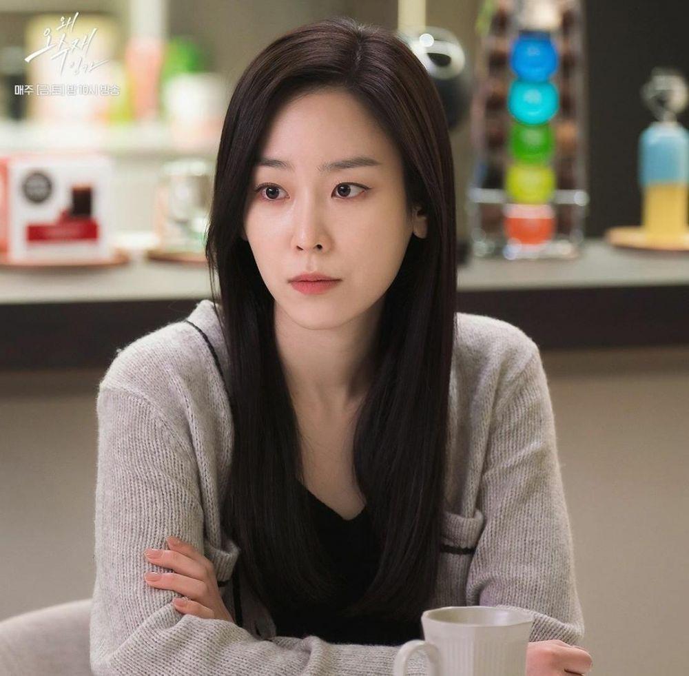 Seo Hyun Jin di drama Why Her (instagram.com/sbsdrama.official)