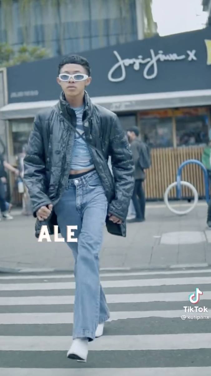 Ale (tiktok.com/@kutipanx)