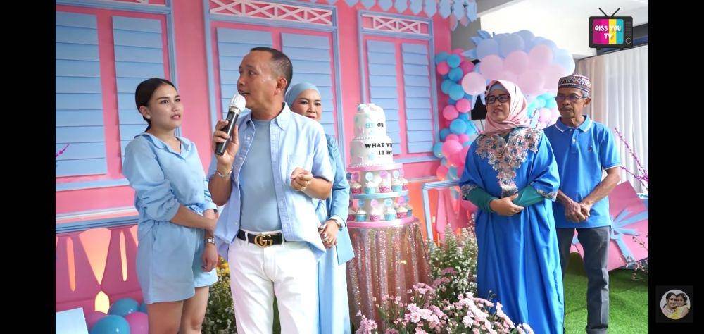 potret gender reveal Syifa (dok.YouTube/ Qiss You TV)