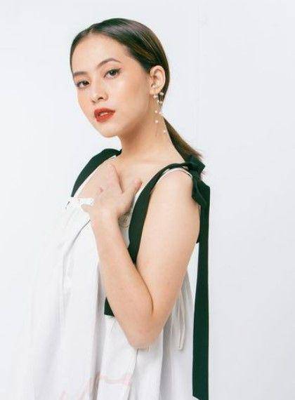 Adhisty Zara (instagram.com/zaraadhsty)