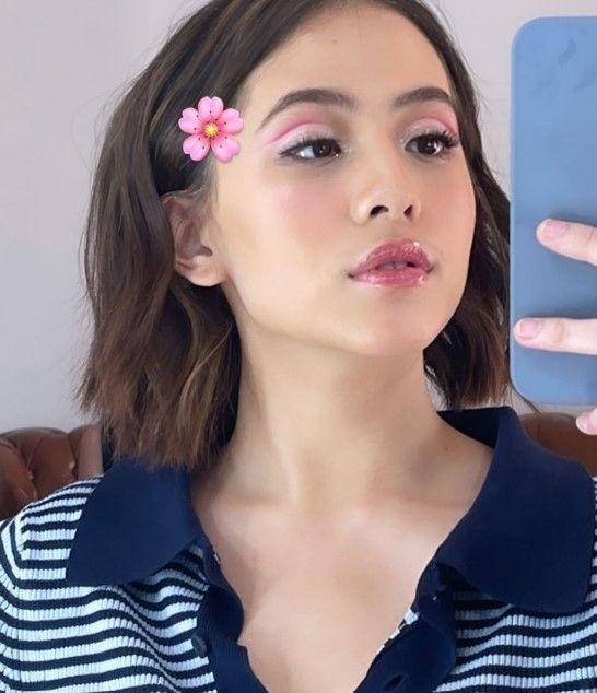 Adhisty Zara (instagram.com/zaraadhsty)