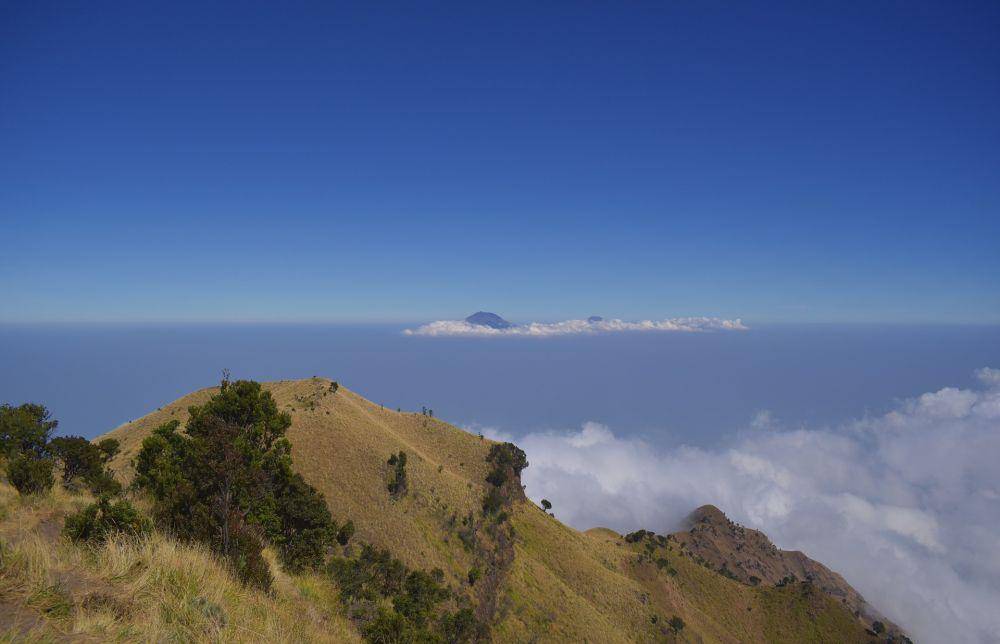 Gunung Merbabu (pixabay.com/3422763)