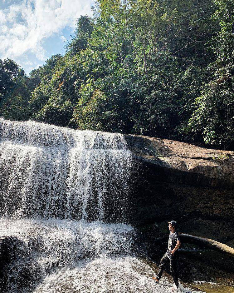 potret Air Terjun Sangka Pane (instagram.com/albiruny_09)