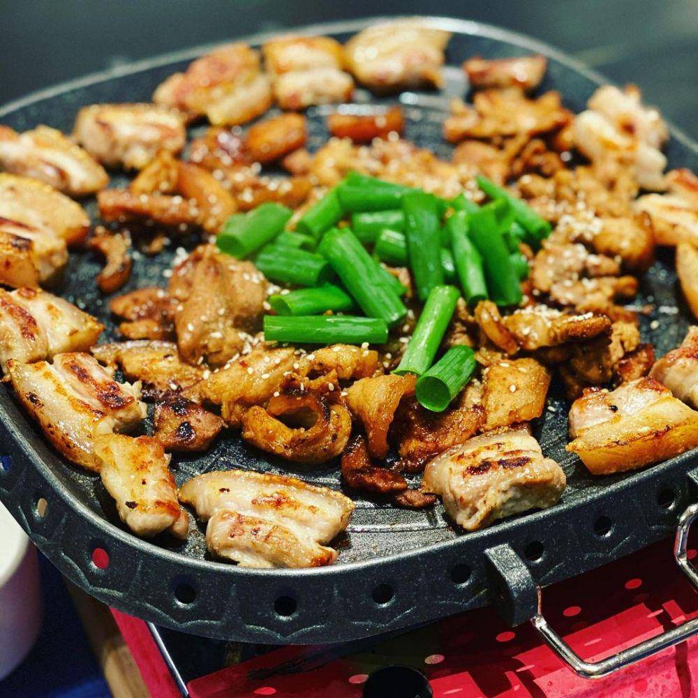 ilustrasi samgyeopsal (instagram.com/cocinabernacer)