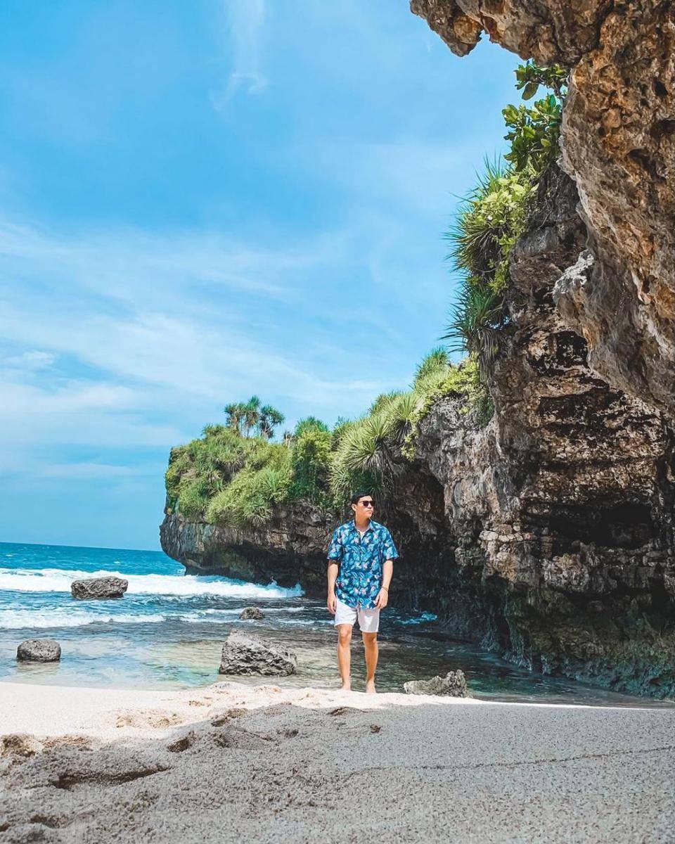 Pantai Peyuyon (instagram.com/ridwannur234)