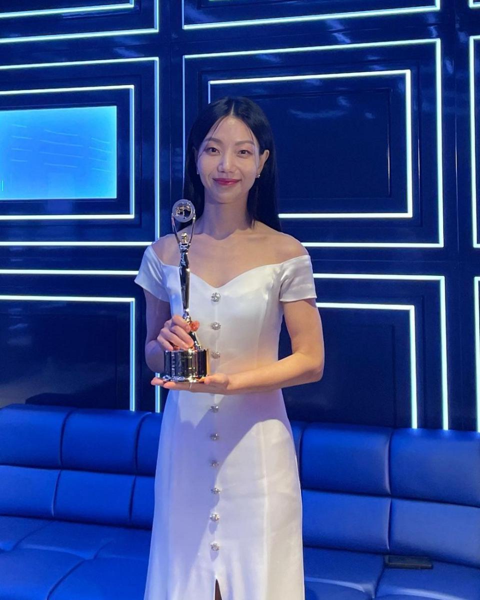 Kim Shin Rok (instagram.com/enter_just)