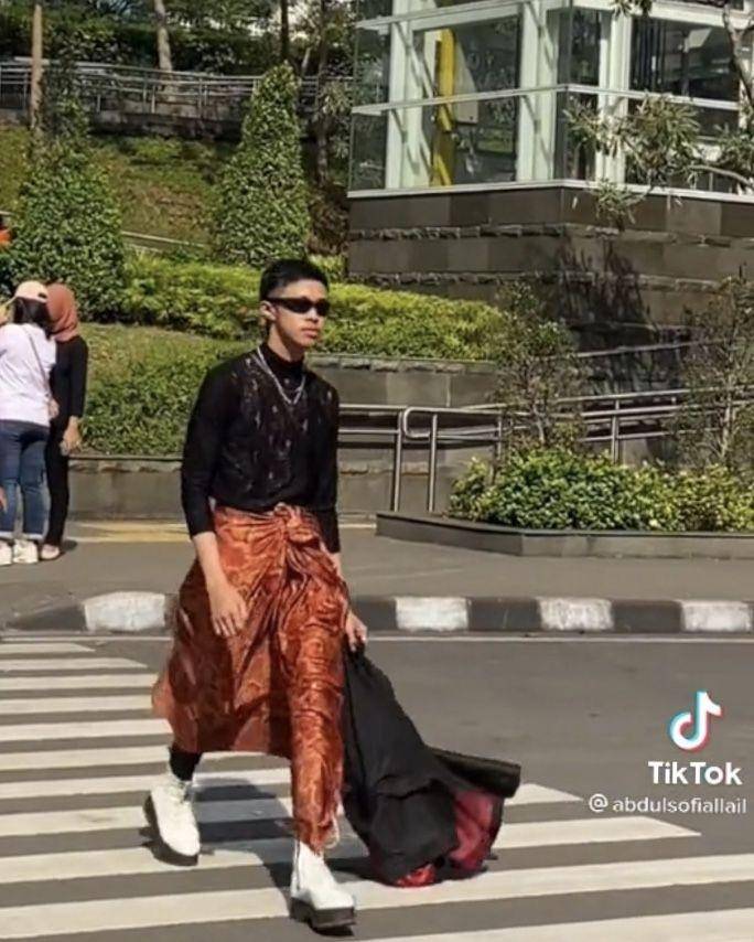 Ale scbd (tiktok.com/abdulsofiallail)