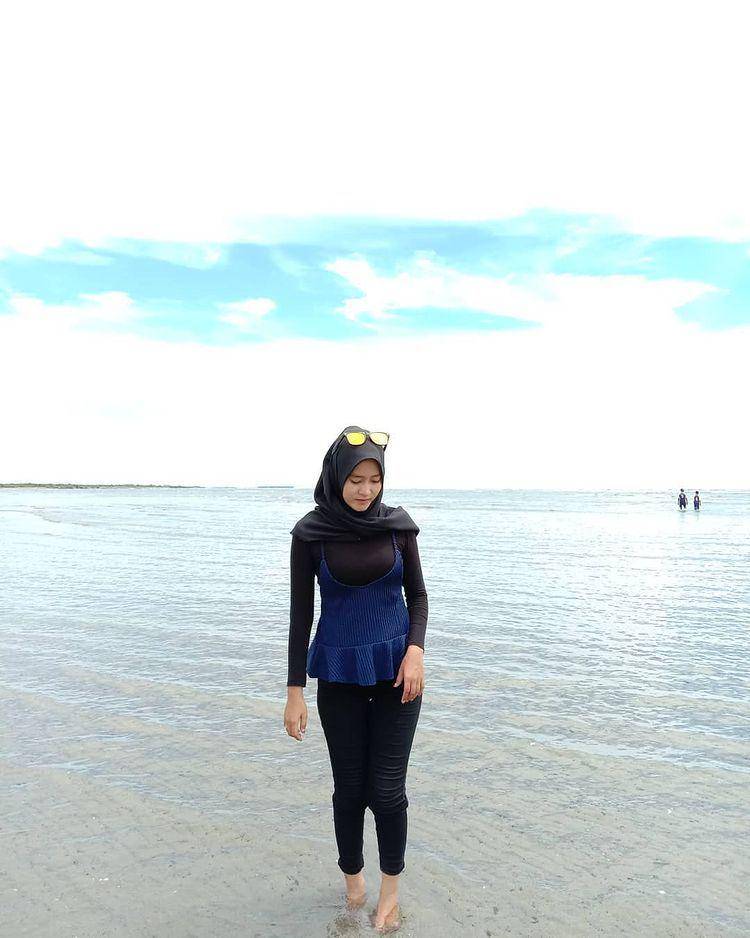 potret pantai di Aceh Tamiang (instagram.com/ramadanika_putri)