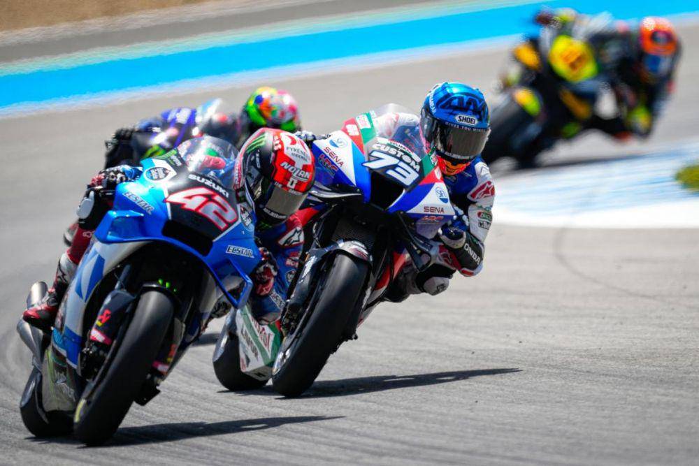 Alex Rins dan Alex Marquez pada GP Spanyol 2022 (motogp.com)